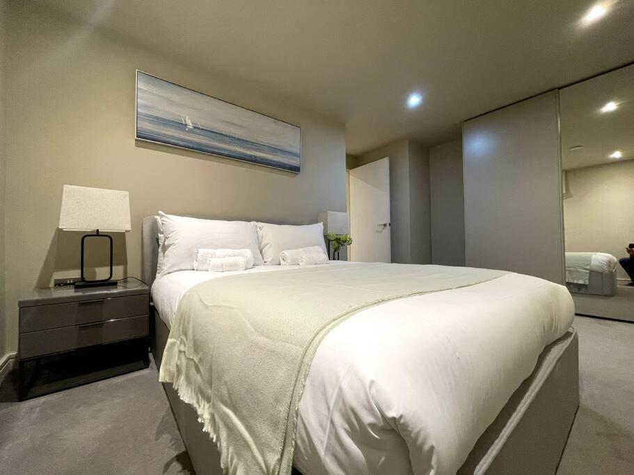 Apartamento 2Br Urban Vista Retreat Chcl F7 Chigwell Exterior foto