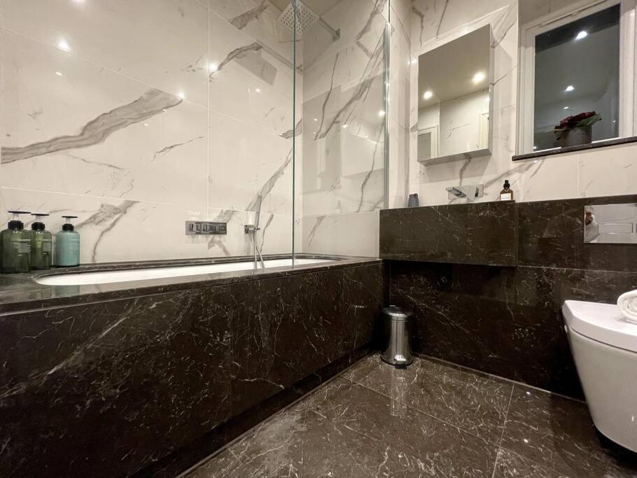 Apartamento 2Br Urban Vista Retreat Chcl F7 Chigwell Exterior foto